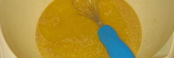 каравай круглый сладкий дрожжевой хлеб