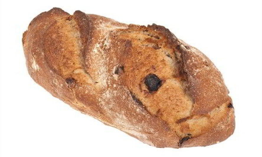 Рецепт хлеба с изюмом, лесными орехами и шалотом