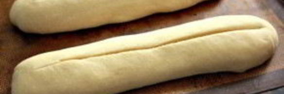 хлеб с сыром и гуавой