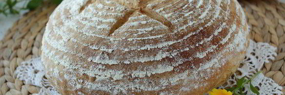 хлеб с тыквой, чесноком и перцем