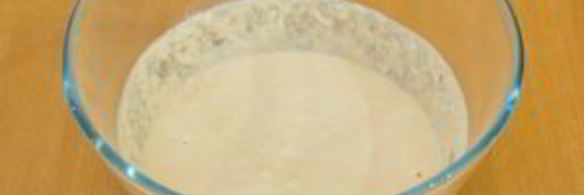 хлеб с вялеными помидорами, сыром и тимьяном