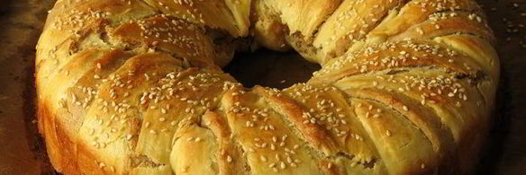 хлеб-венок три теста