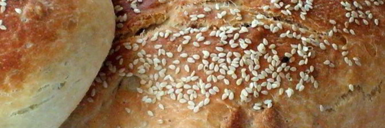 Хлебушек с изюмом, орехами и корицей