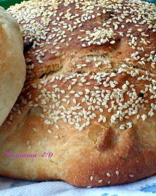 Хлебушек с изюмом, орехами и корицей