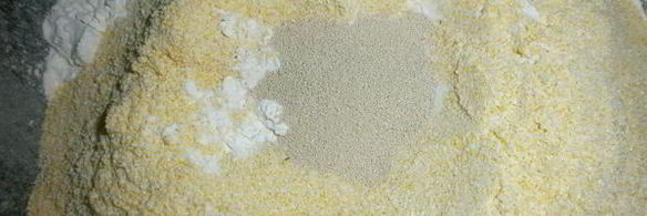 кукурузный хлеб в хлебопечке