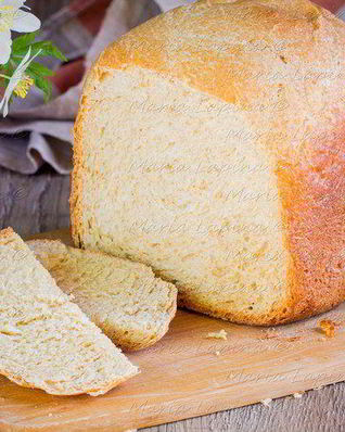 Цельнозерновой хлеб на кефире с желтками