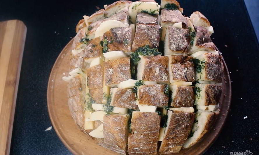 Рецепт закусочного хлеба с сыром и зеленью