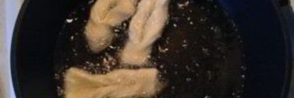 хворост на кефире пышный