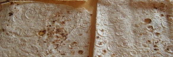 горячая закуска из лаваша с курицей и баклажанами