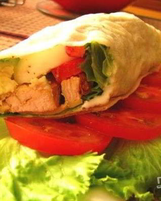 Грудка в лаваше