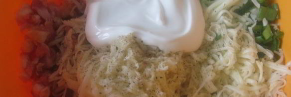 корзиночки из лаваша с беконом, сыром и сладкой паприкой