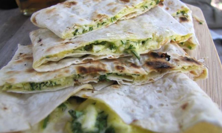 Рецепт лаваша с адыгейским сыром