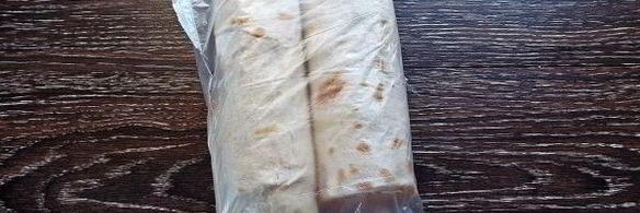 лаваш с крабовыми палочками и корейской морковкой