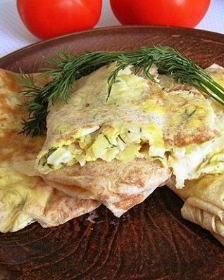 Лаваш с сыром на сковороде