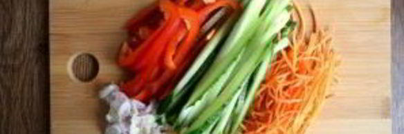 ролл из лаваша с курицей и овощами