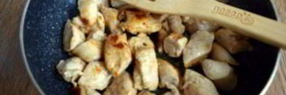 ролл из лаваша с курицей и овощами