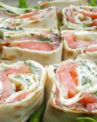 Рулет с лаваша с семгой