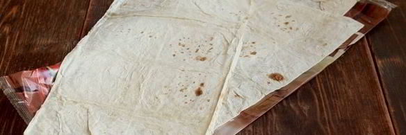 треугольники из лаваша с ветчиной и сыром