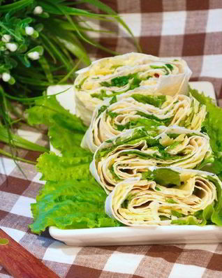 Закуска из лаваша с сыром