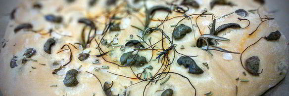 фокачча с оливками