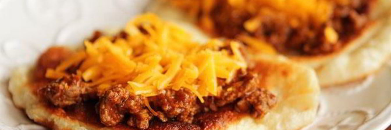 Лепешки с говяжьим фаршем и сыром