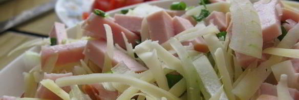 сырные лепешки-чебуреки с ветчиной