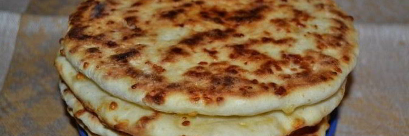 Сырные лепешки