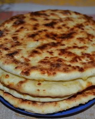 Сырные лепешки