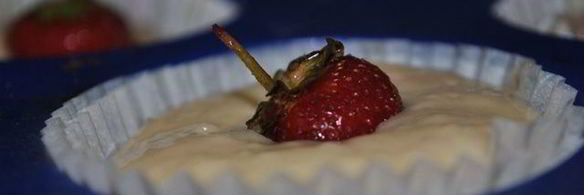 клубнично-кокосовые маффины