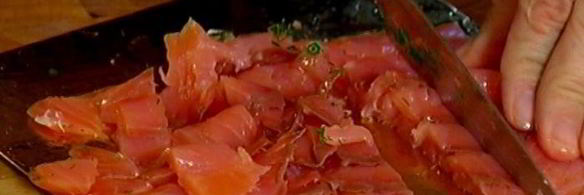 маффины с копченой семгой и укропом