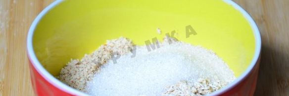 маффины с овсяными хлопьями и смородиной