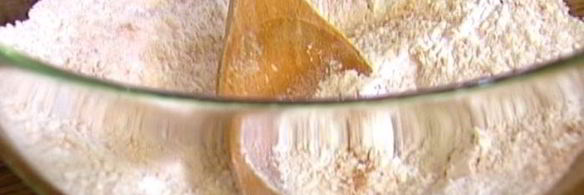 маффины с персиками, корицей и мускатным орехом