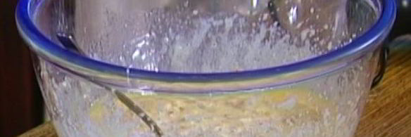 маффины с персиками, корицей и мускатным орехом