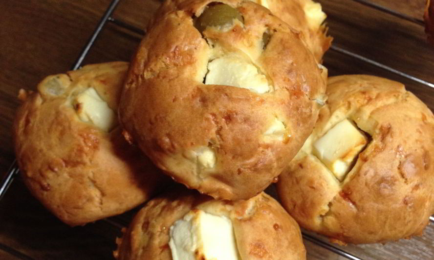 Рецепт маффинов с сыром фета и оливками