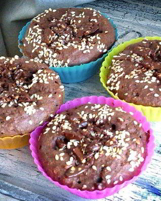 Маффины шоколадные с отрубями и банановым центром