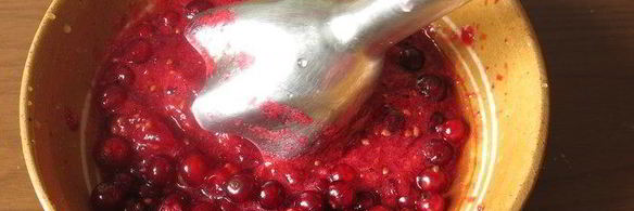 маффины со смородиновой заливкой