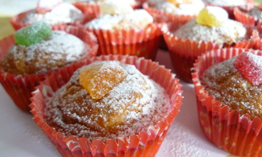 Рецепт манных маффинов с мармеладом