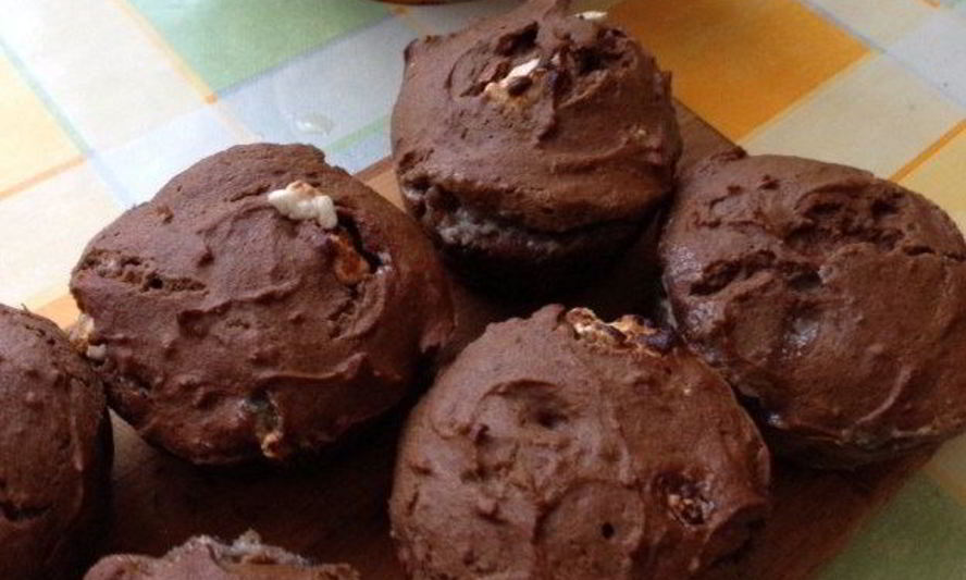 Рецепт шоколадных маффинов из гречневой муки с бананами