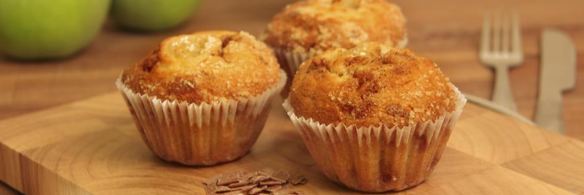 яблочные маффины с шоколадной крошкой