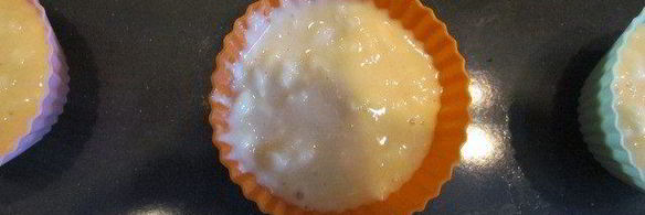 закусочные маффины с сырками и чесноком