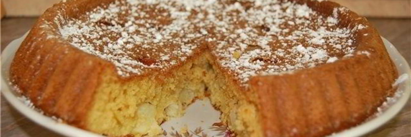 Манник с яблоками