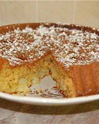 Манник с яблоками