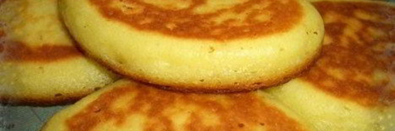 Манные дрожжевые оладьи