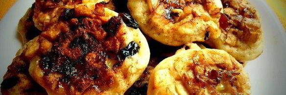 оладушки с карамельно-фруктовым припеком