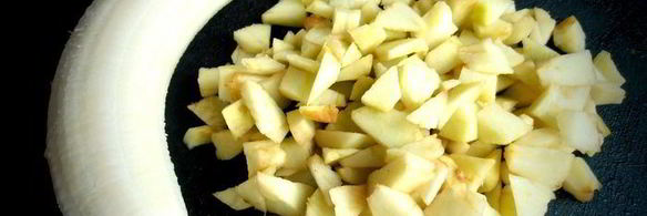 оладушки с карамельно-фруктовым припеком