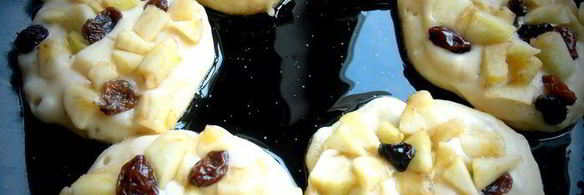 оладушки с карамельно-фруктовым припеком