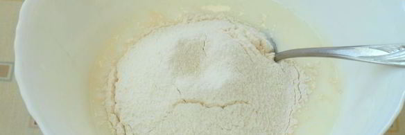 оладьи без яиц с малиной