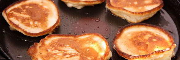 оладьи с яблоками