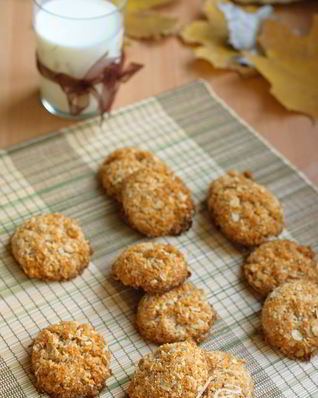 Кокосовое и миндальное овсяное печенье