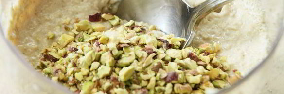 творожно-овсяное печенье с фисташками